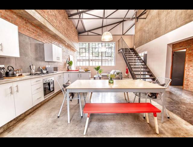 2 BEDROOM PROPERTY TO RENT IN BRAAMFONTEIN